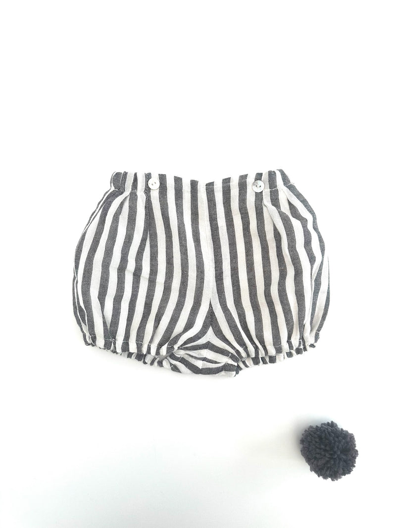 Short Diaper Cover | Grey Lines